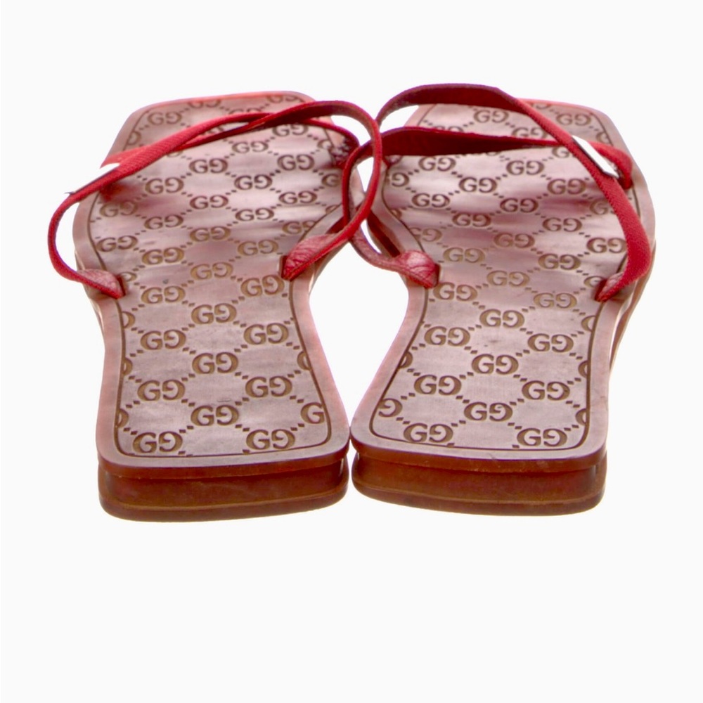 Gucci logo sandal. SOLD